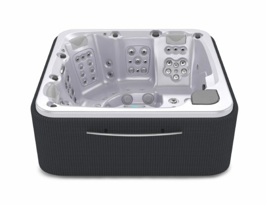 essence-dark-grey-silver