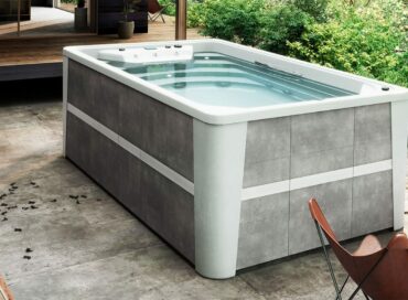 Compact Pool